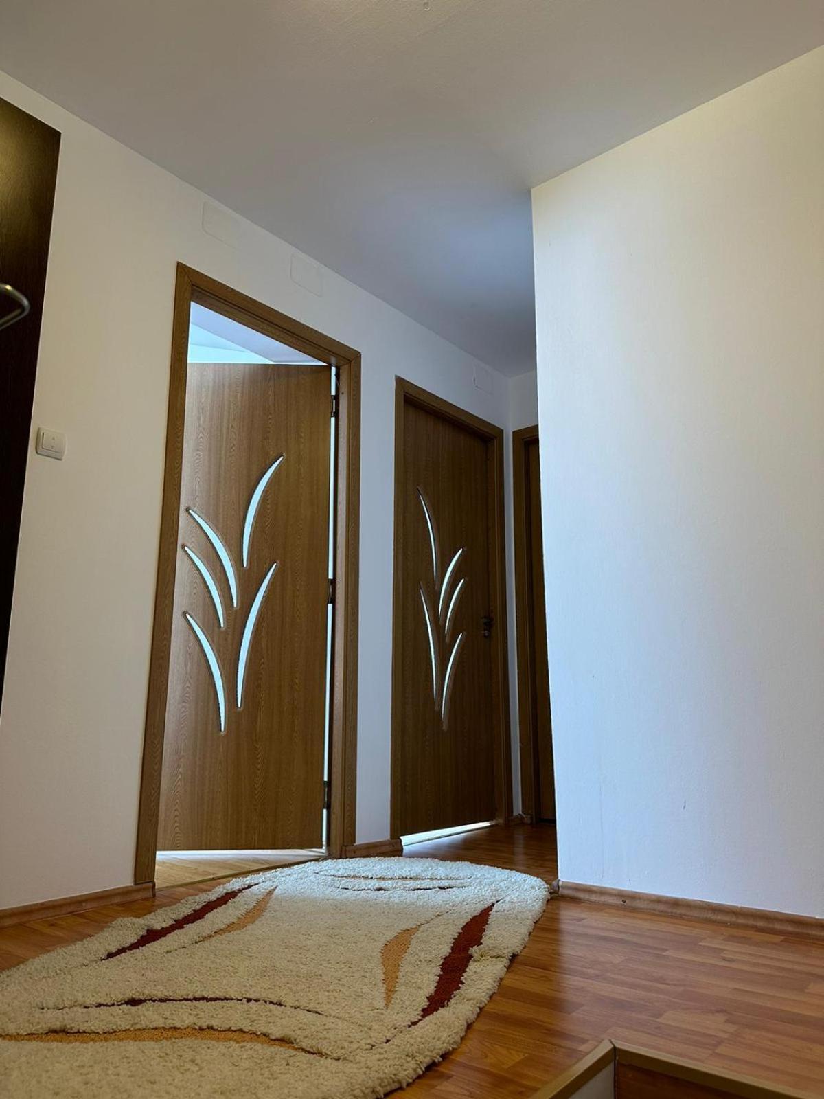 Special Apartment Nadeva Suceava Exteriör bild
