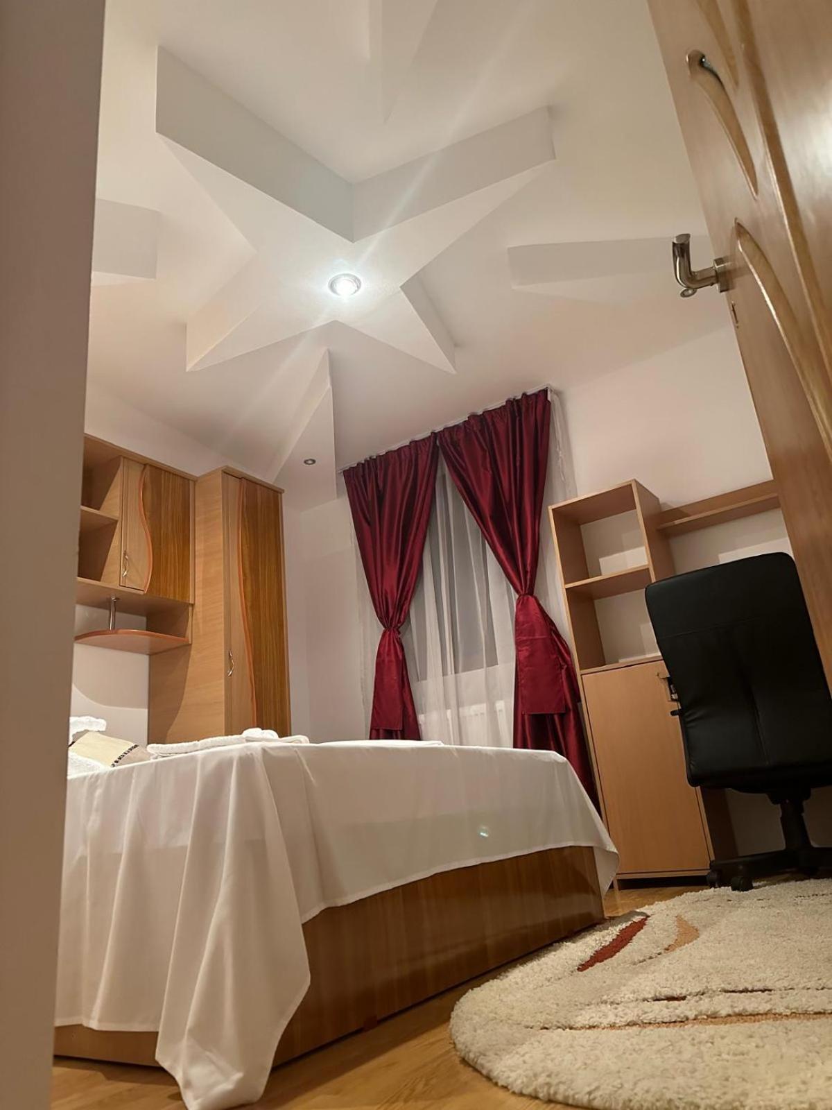 Special Apartment Nadeva Suceava Exteriör bild
