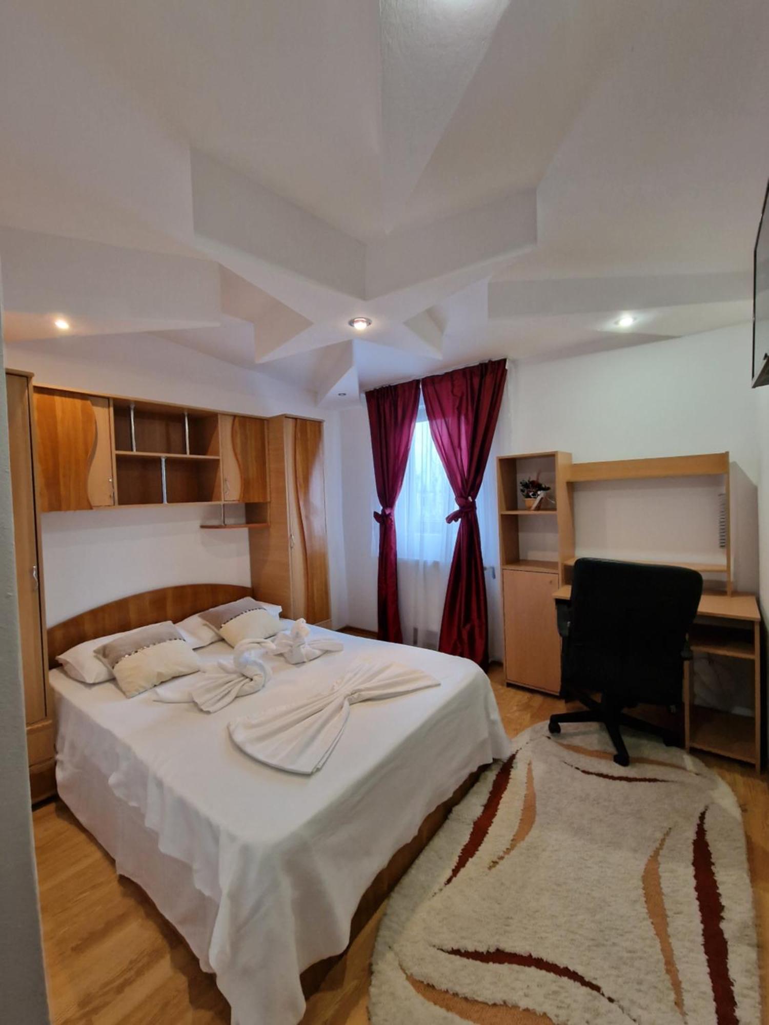 Special Apartment Nadeva Suceava Exteriör bild